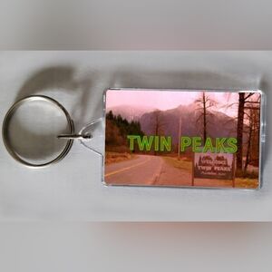 Twin Peaks Keychain